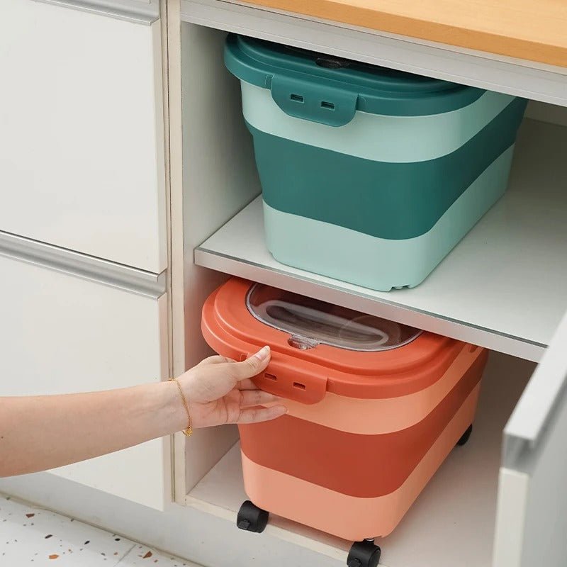 Collapsible Pet Food Storage Container - image 9